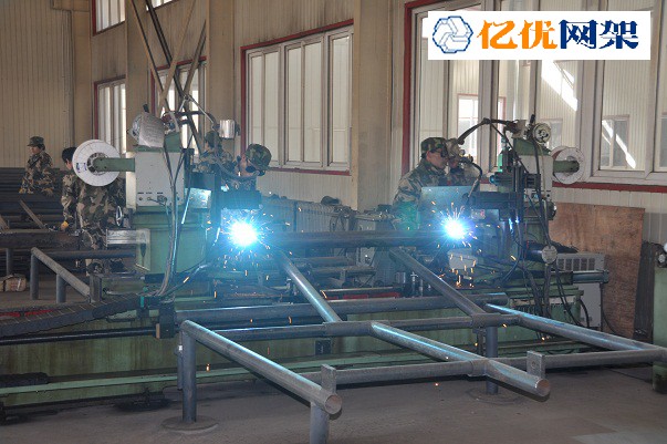 禹州螺栓球网架加工车间